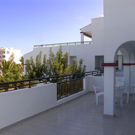 Apartamentos Playa Es Cana ภายนอก รูปภาพ