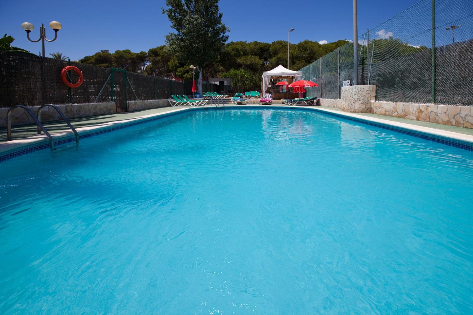 Apartamentos Playa Es Cana ภายนอก รูปภาพ
