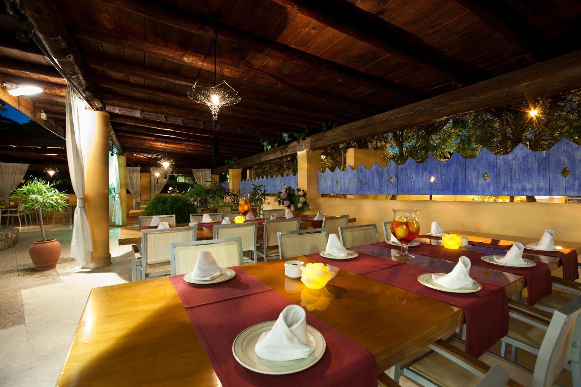 Apartamentos Playa Es Cana ภายนอก รูปภาพ